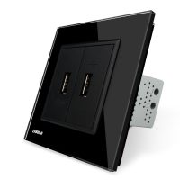Enchufe doble USB Livolo con marco de vidrio culoare neagra