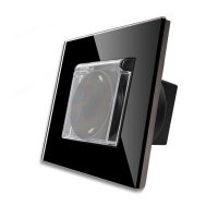 Enchufe simple con tapa protectora y marco de vidrio LUXION culoare neagra